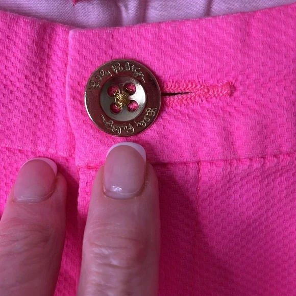 Lilly Pulitzer Buttercup Stretch Shorts in color Pink Isle, Size 10. - Picture 5 of 13
